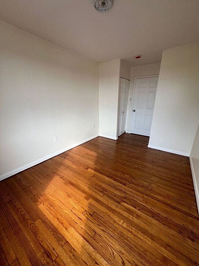 Foto del edificio - 185 Palisade Ave