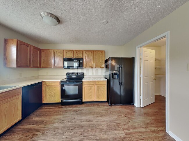 Foto del edificio - 6805 W Littleton Dr