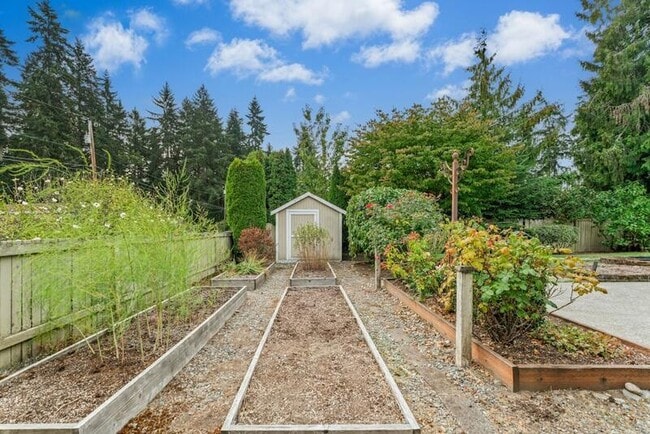 Photo - 6002 232nd St SW House