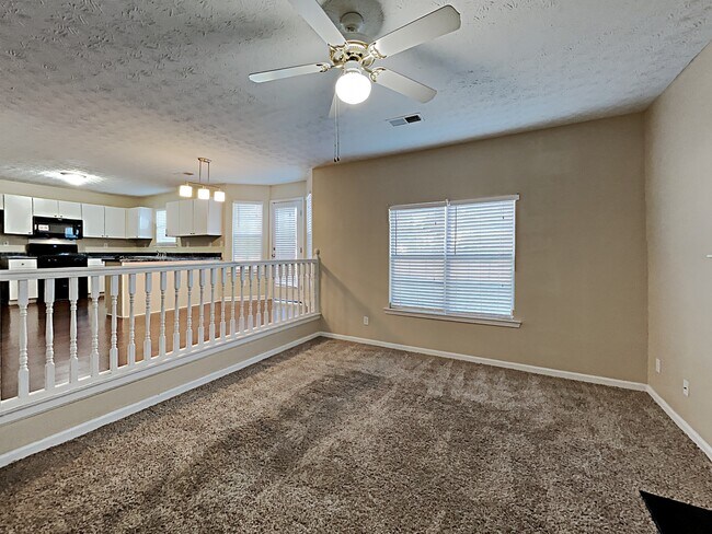 Building Photo - 977 Field View Drive