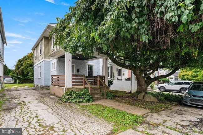 Building Photo - 131 Eachus Ave
