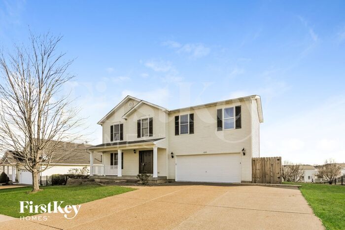Primary Photo - 420 Fuller Dr