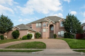 Building Photo - 712 Sunkist Ln