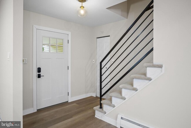 Building Photo - 1280 Wick Ln