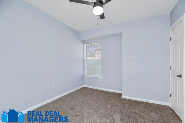 Building Photo - Spacious 4 Bed, 2.5 Bath Rental Home in Ka...