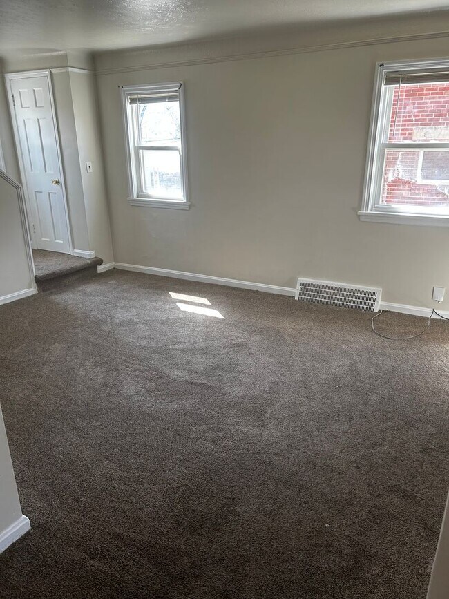 Foto del edificio - 2bd Single Lee/Harvard Section 8/Cash Pay