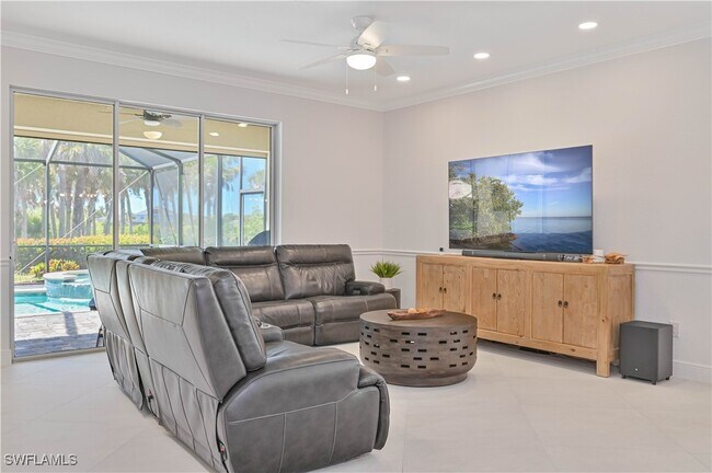 Building Photo - 15550 Pascolo Ln