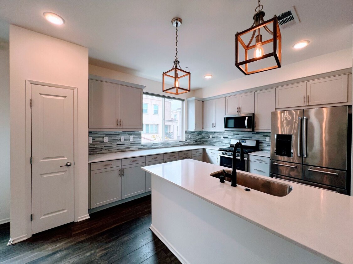 1250 Paseo Sea Grass, San Diego, CA 92154 House Rental in San Diego