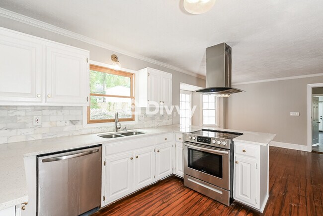 Foto del edificio - 1035 Leslie Pl