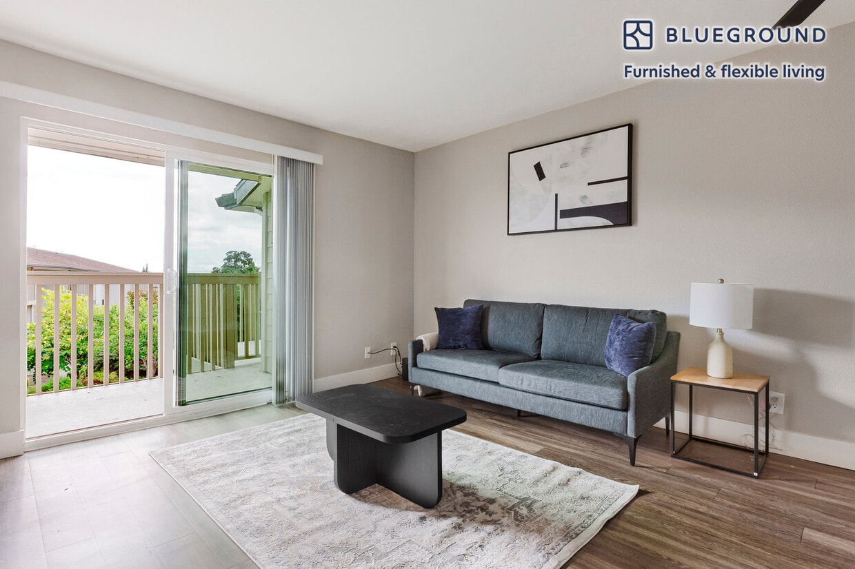 Foto principal - 766 Edgewater Blvd