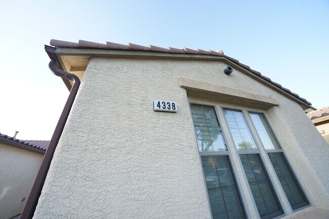 Building Photo - Available for Showings Now