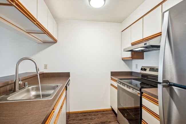Interior Photo - DAN Daniels Apartments
