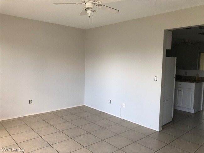 Building Photo - 9173 Seville Rd