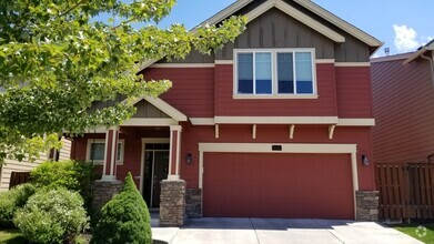 Building Photo - 61252 Dayspring Dr