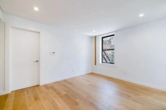 Building Photo - 1 bedroom in New York NY 10012