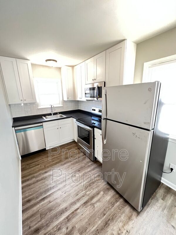 Foto del edificio - 2941 N 47th St