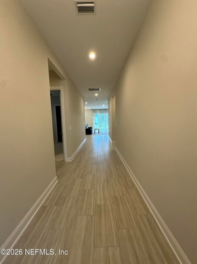 Building Photo - 412 Dalton Ml Dr