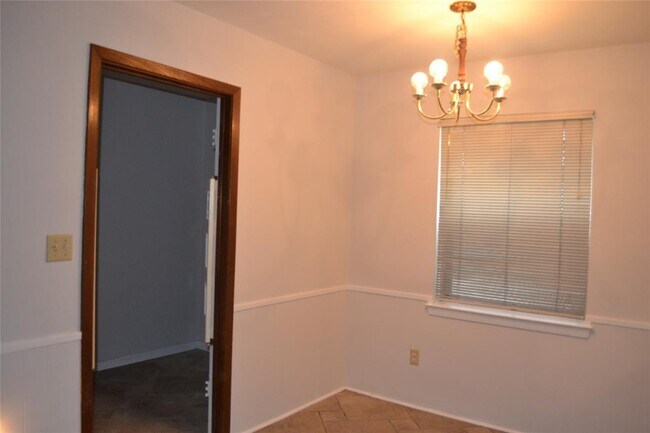 Foto del edificio - 8927 Sharpcrest St