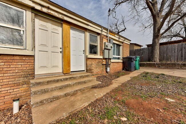 Photo - 2344 W Park Pl House