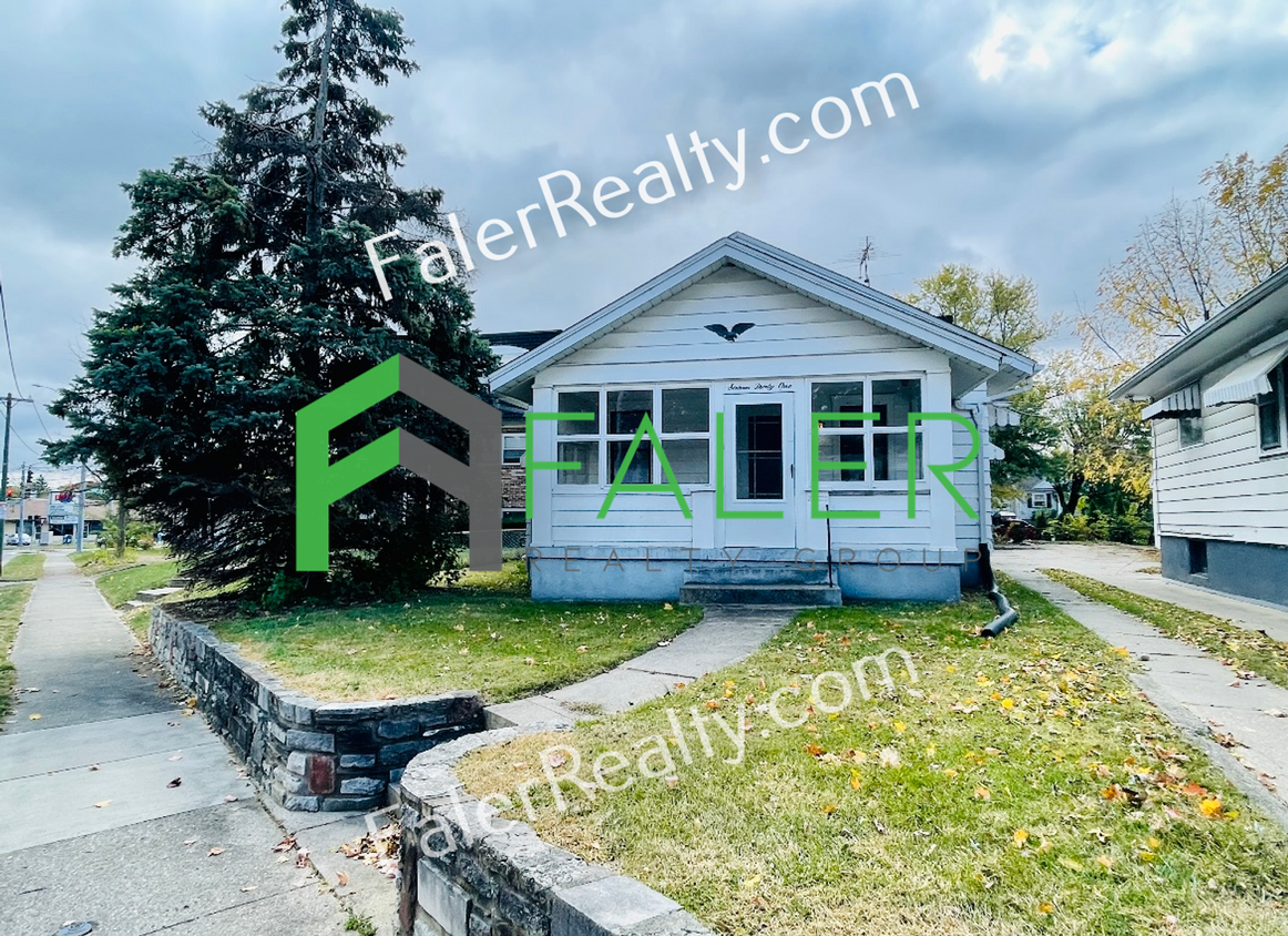 Primary Photo - 2 Bedroom with Garage and Unfinished Basement