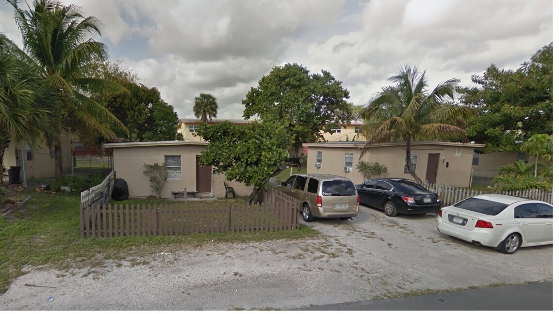 Primary Photo - 103 NW 7th Ave