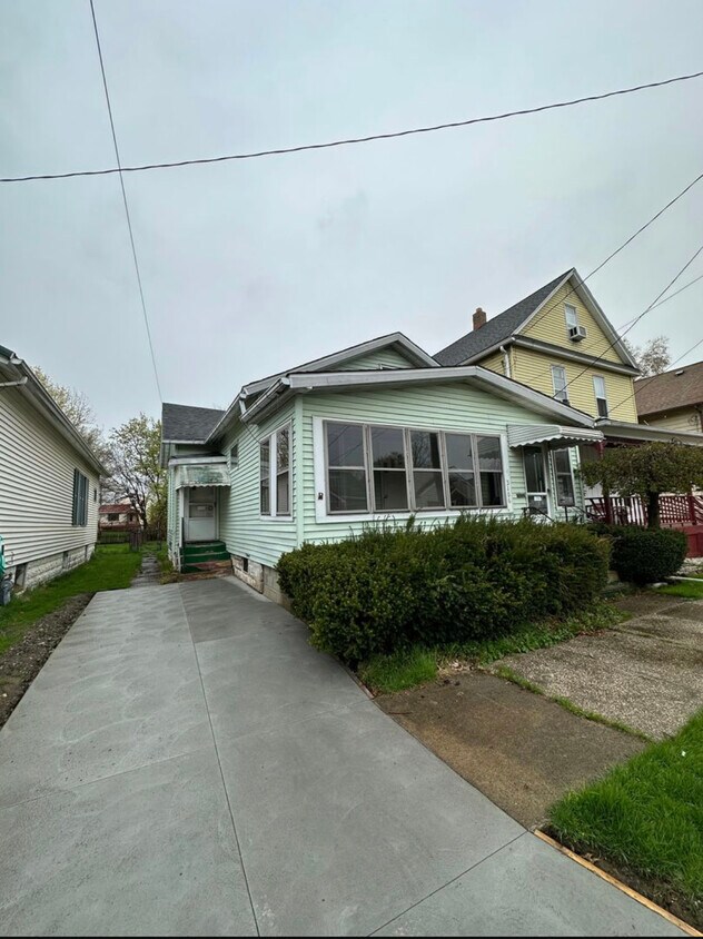Primary Photo - 3106 Marvin Ave
