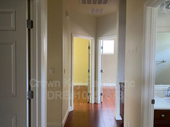 Foto del edificio - 203 S Tranquilidad St