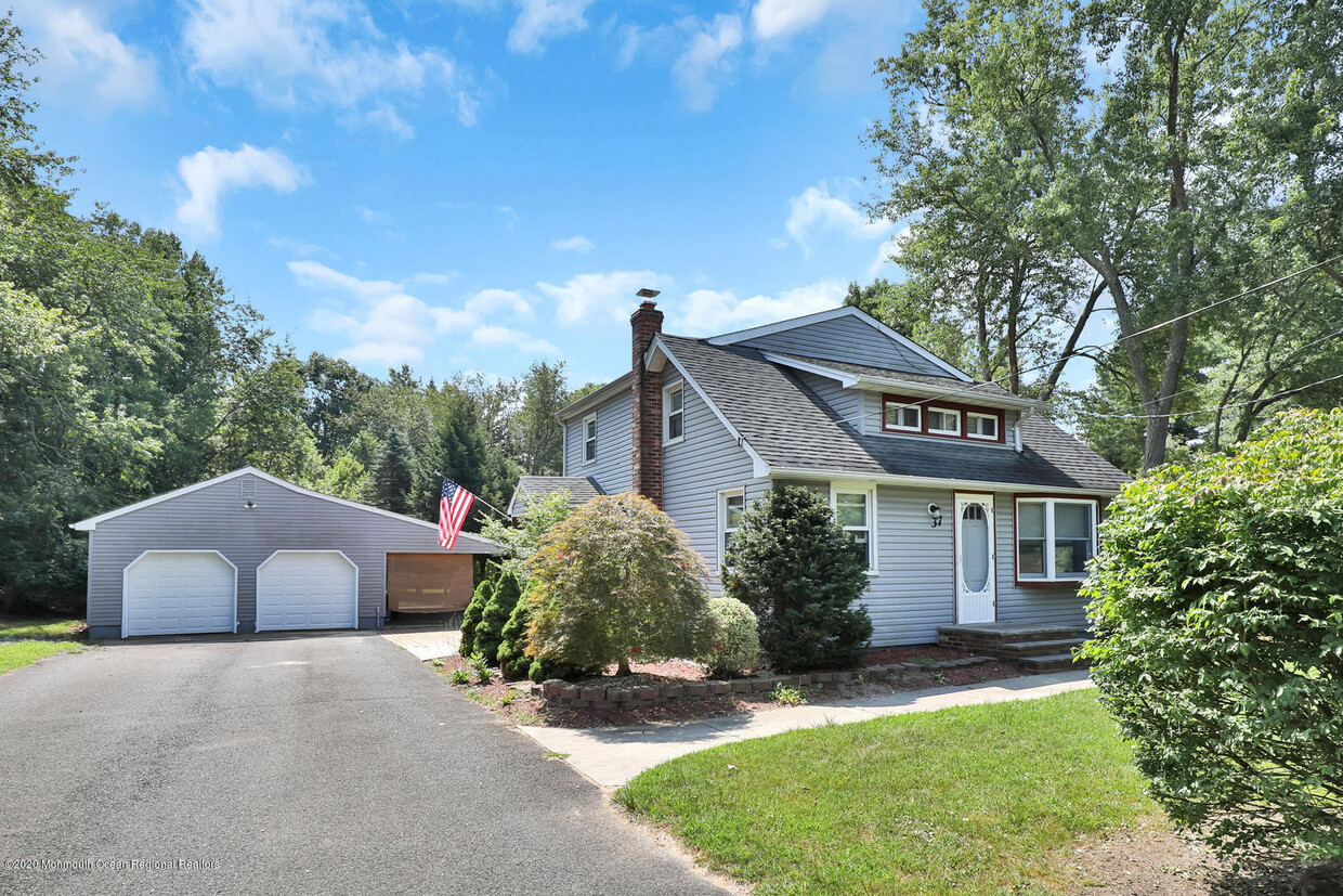 Foto principal - 37 Trenton Lakewood Rd
