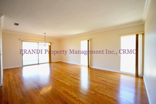 Building Photo - Serene Living on the Water’s Edge – Bright...