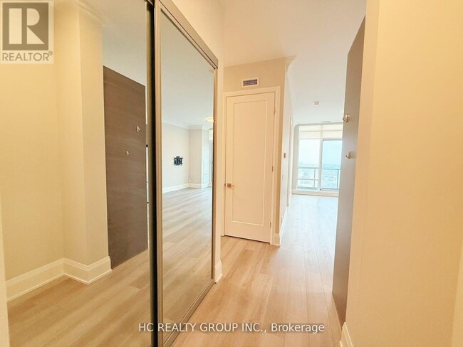 Photo du bâtiment - 38 Gandhi Ln