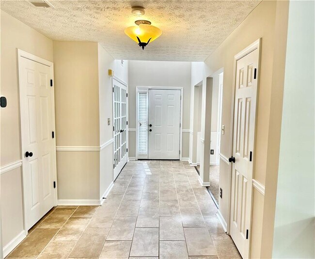 Foto del edificio - 5097 Winding Glen Dr
