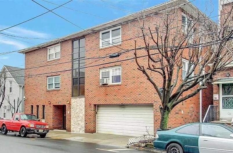 Foto principal - 116 71st St