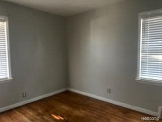 Foto del edificio - 18313 Oak Ave