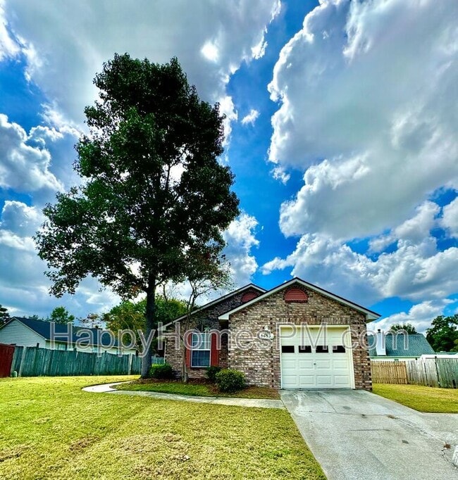 Building Photo - 8693 Blackshear Ct