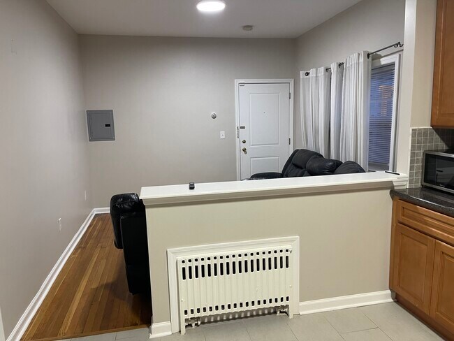 Foto del edificio - 288 2nd Ave W