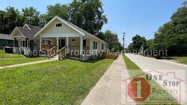 Foto del edificio - Beautiful 2 Bedroom 1 Bathroom in Kansas City