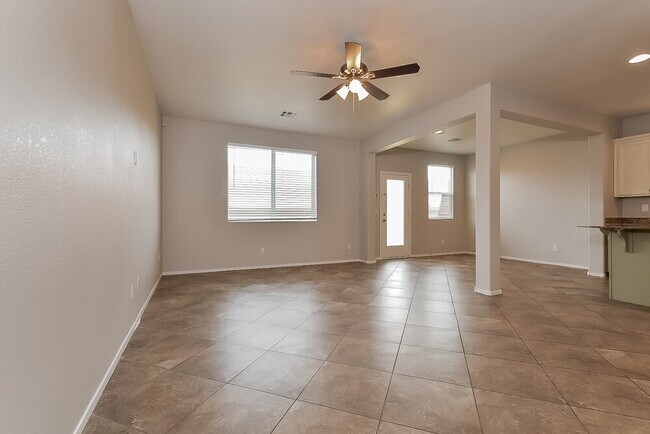 Foto del edificio - 7615 Ashby Gate St