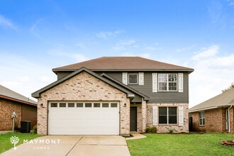 Building Photo - 9844 Parkmere Dr