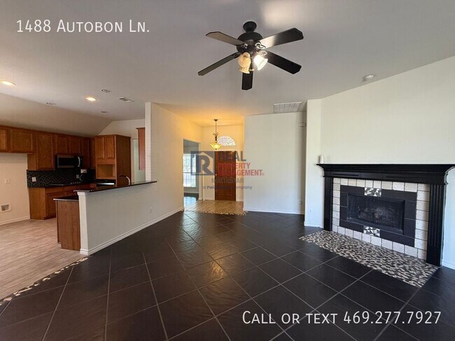 Building Photo - 1488 Autobon Ln.-