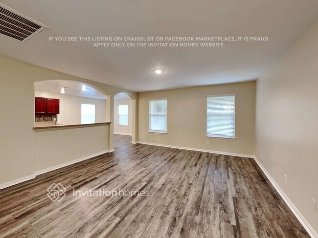 Building Photo - 8670 Chaletford Dr