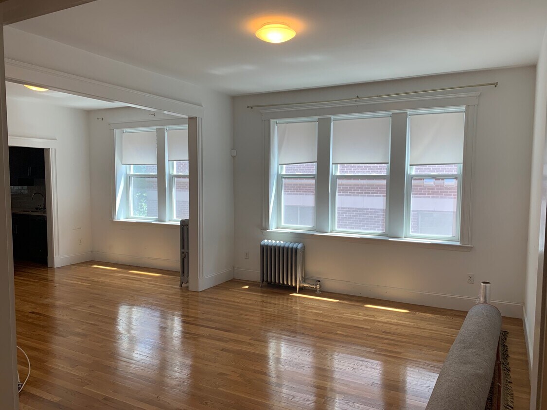 Foto principal - 83 Winchester St
