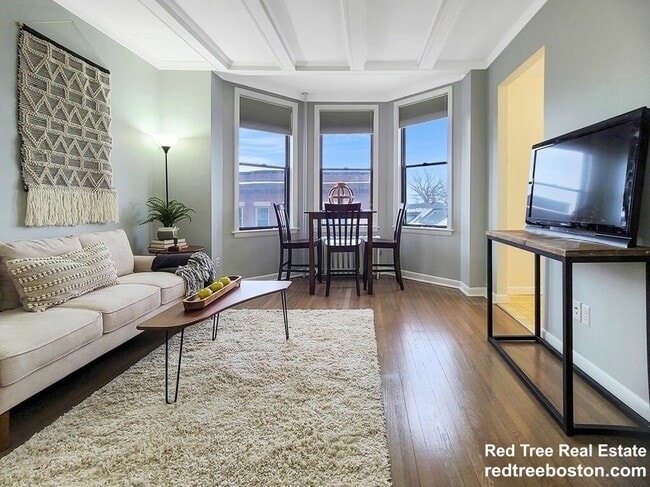 Building Photo - 26 Commonwealth Ter