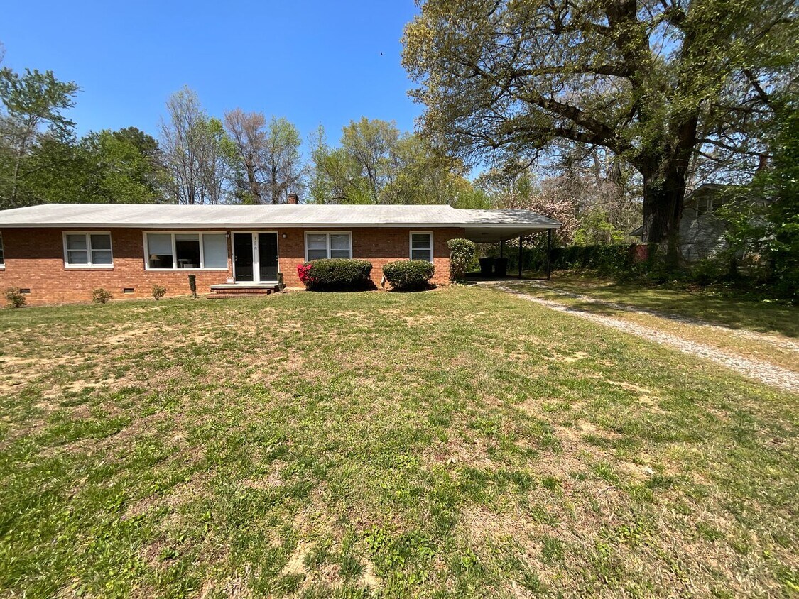 Primary Photo - 1533 Beaucrest Ave