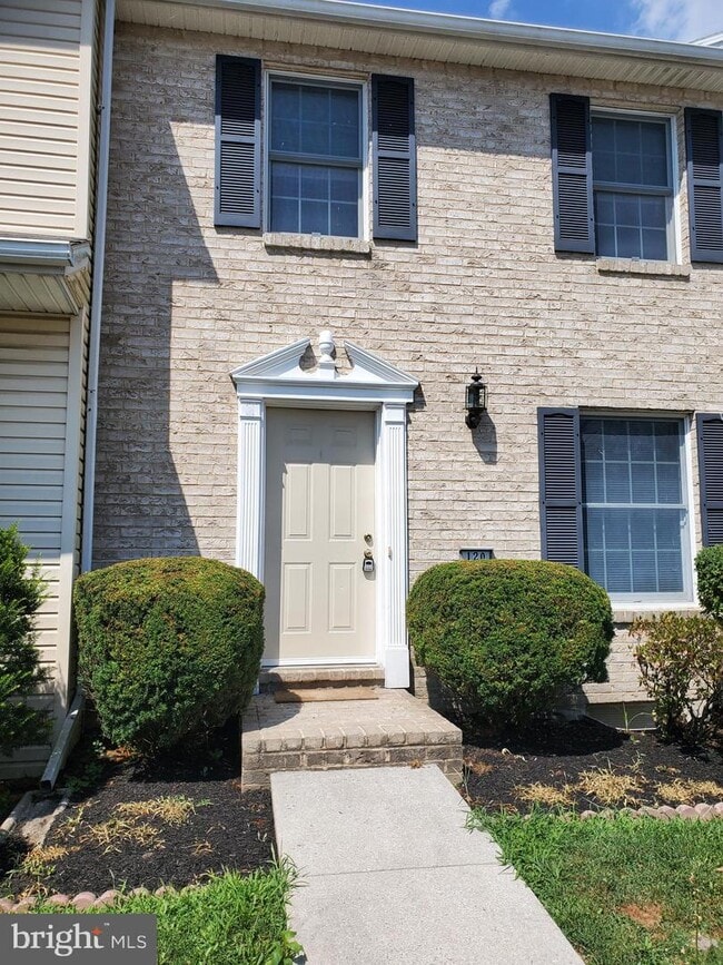 Building Photo - 120 Ore Bank Rd