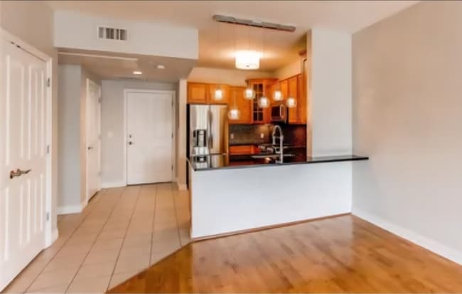 Building Photo - 2700 E Cherry Creek S Dr