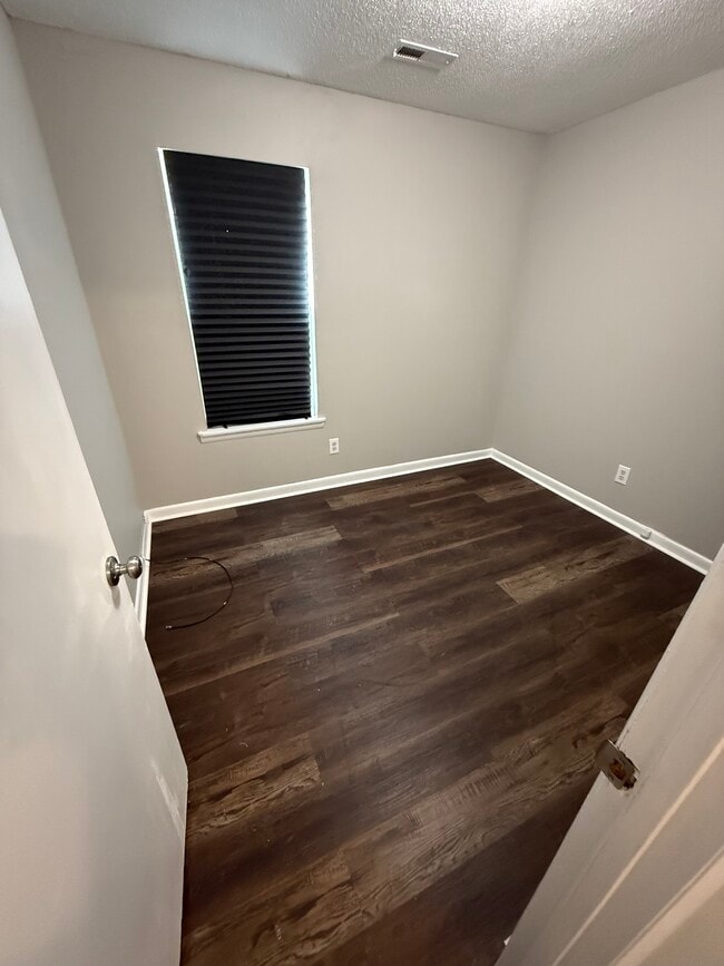 Bedroom1 1 - 22235 Hood St