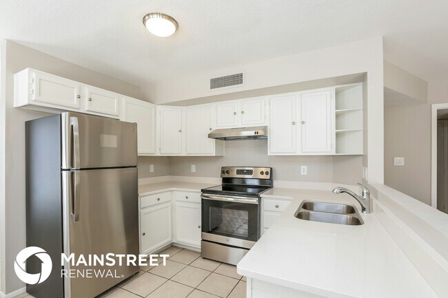 Foto del edificio - 23809 N 38th Dr