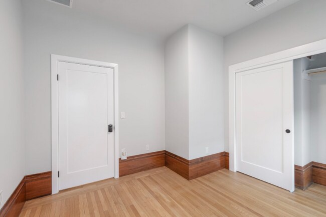 Foto del edificio - 1022 G St