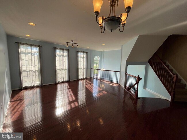 Foto del edificio - 43297 Stonegarden Terrace