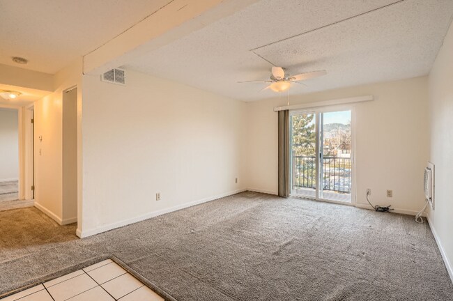 Foto del edificio - 16359 W 10th Ave